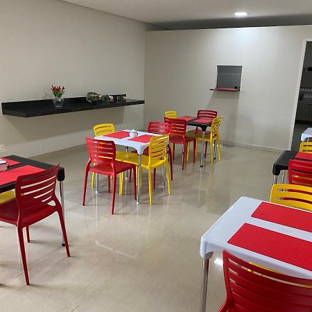 Hotel Cristalina Esterno foto