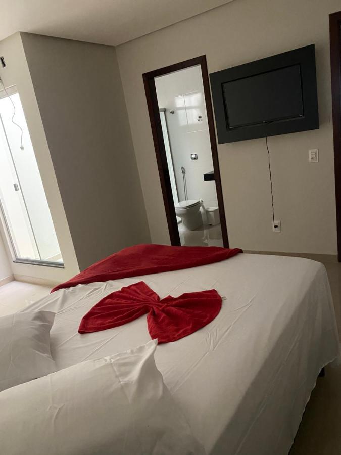 Hotel Cristalina Esterno foto